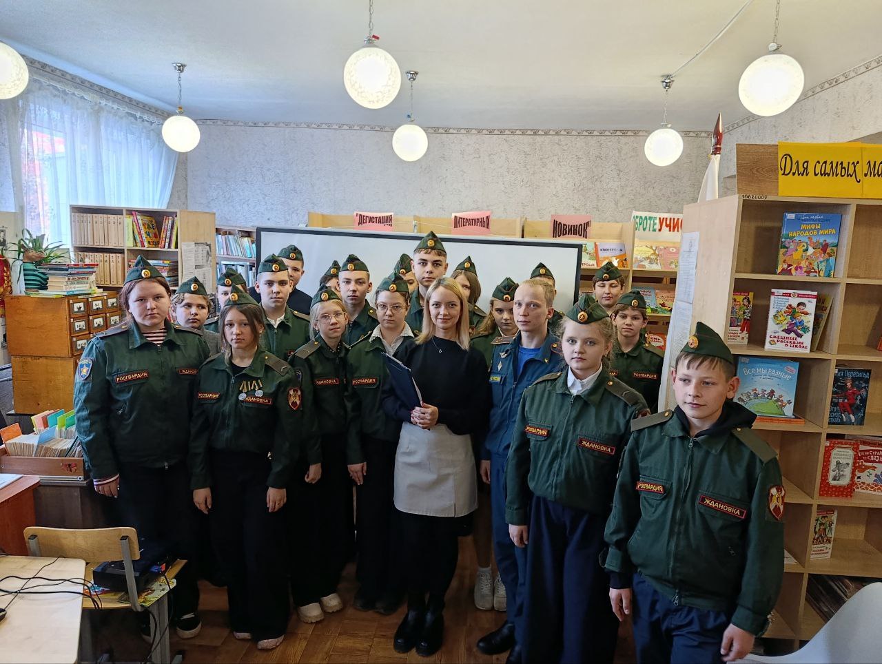 Гвардейцы Ждановки узнали о разнообразии профессий