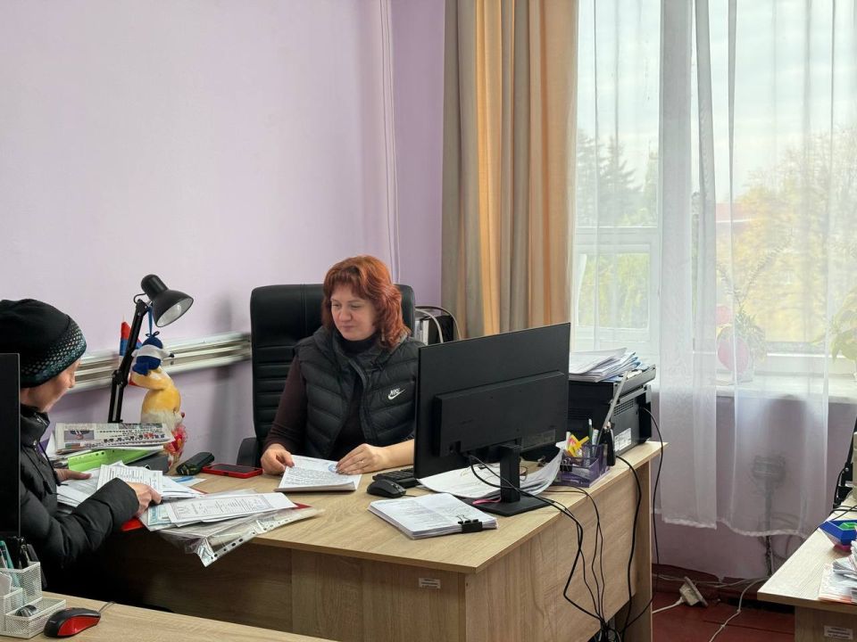 Книга с детства входит в нашу жизнь и остается с нами навсегда Книга с детства входит в нашу жизнь и остается с нами навсегда