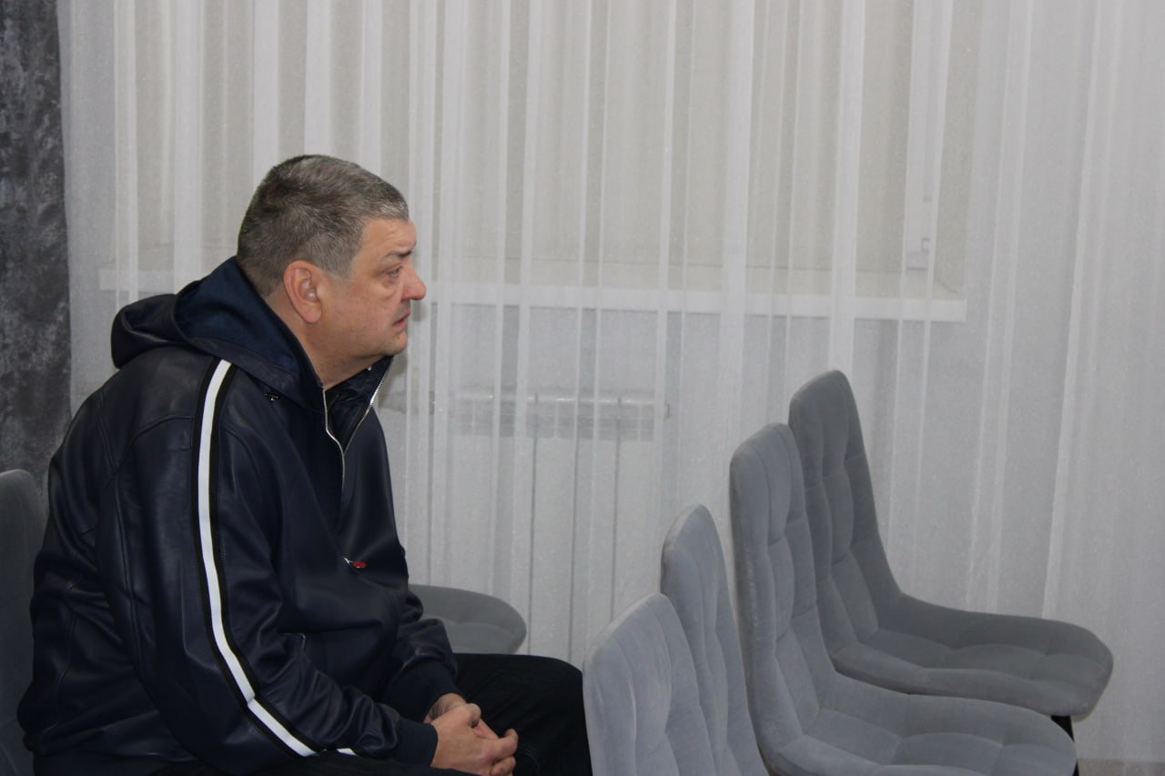 Иван Приходько: Во время рабочего визита в Горловку Губернатор Тульской области Дмитрий Вячеславович Миляев побывал в музейной комнате «Солнечный круг», экспозиция которой посвящена преступлениям украинских нацистов против... Иван Приходько: Во время рабочего визита в Горловку Губернатор Тульской области Дмитрий Вячеславович Миляев побывал в музейной комнате «Солнечный круг», экспозиция которой посвящена преступлениям украинских нацистов против...