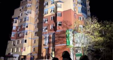 Кадры из ночного Киева, снятые Reuters