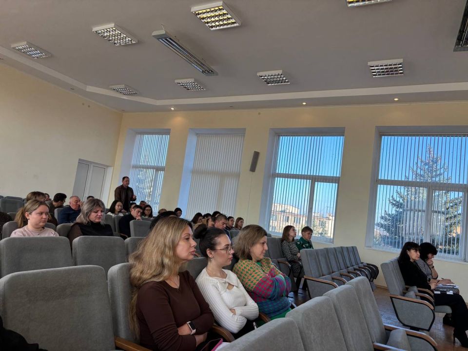 Борис Трима: Аппаратное совещание в Мангушском муниципальном округе Борис Трима: Аппаратное совещание в Мангушском муниципальном округе