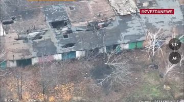 Наши дроны залетали прямо в окна и двери к украинским военным, когда шла зачистка зданий в Димитрове ДНР