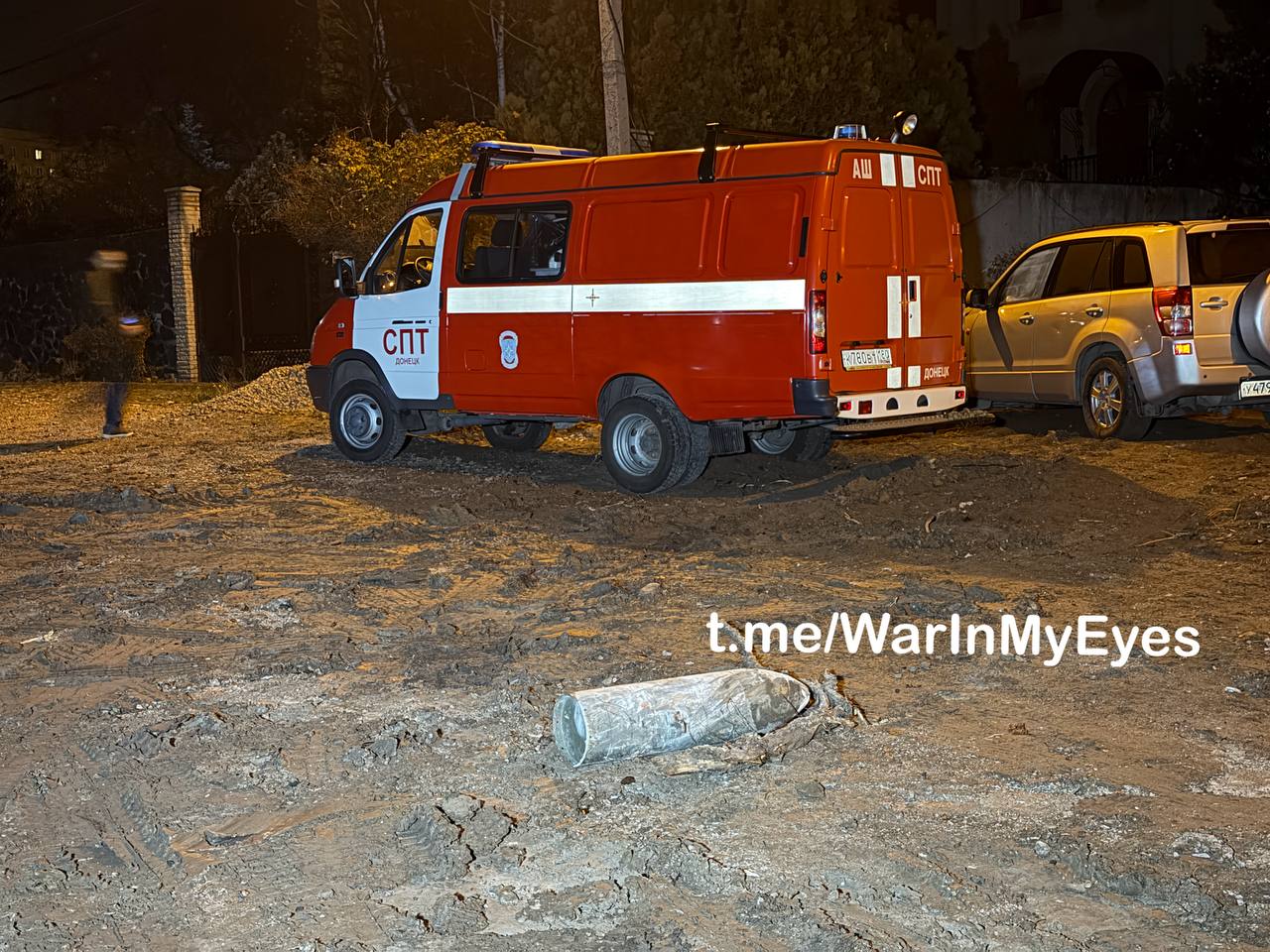 Последствия падения обломков сбитого БПЛА ВСУ на территорию Григорьевской школы ( школа Ахметова ) в Ворошиловском районе Донецка Последствия падения обломков сбитого БПЛА ВСУ на территорию Григорьевской школы ( школа Ахметова ) в Ворошиловском районе Донецка