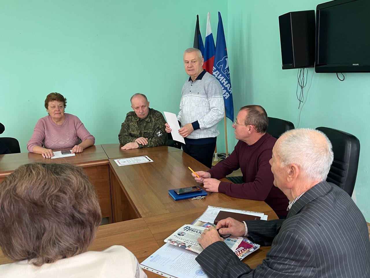 Вчера, 13 ноября, в малом зале Администрации Новоазовского муниципального округа прошла встреча активистов местной ветеранской организации с руководством Донецкой региональной общественной организации ветеранов Вчера, 13 ноября, в малом зале Администрации Новоазовского муниципального округа прошла встреча активистов местной ветеранской организации с руководством Донецкой региональной общественной организации ветеранов