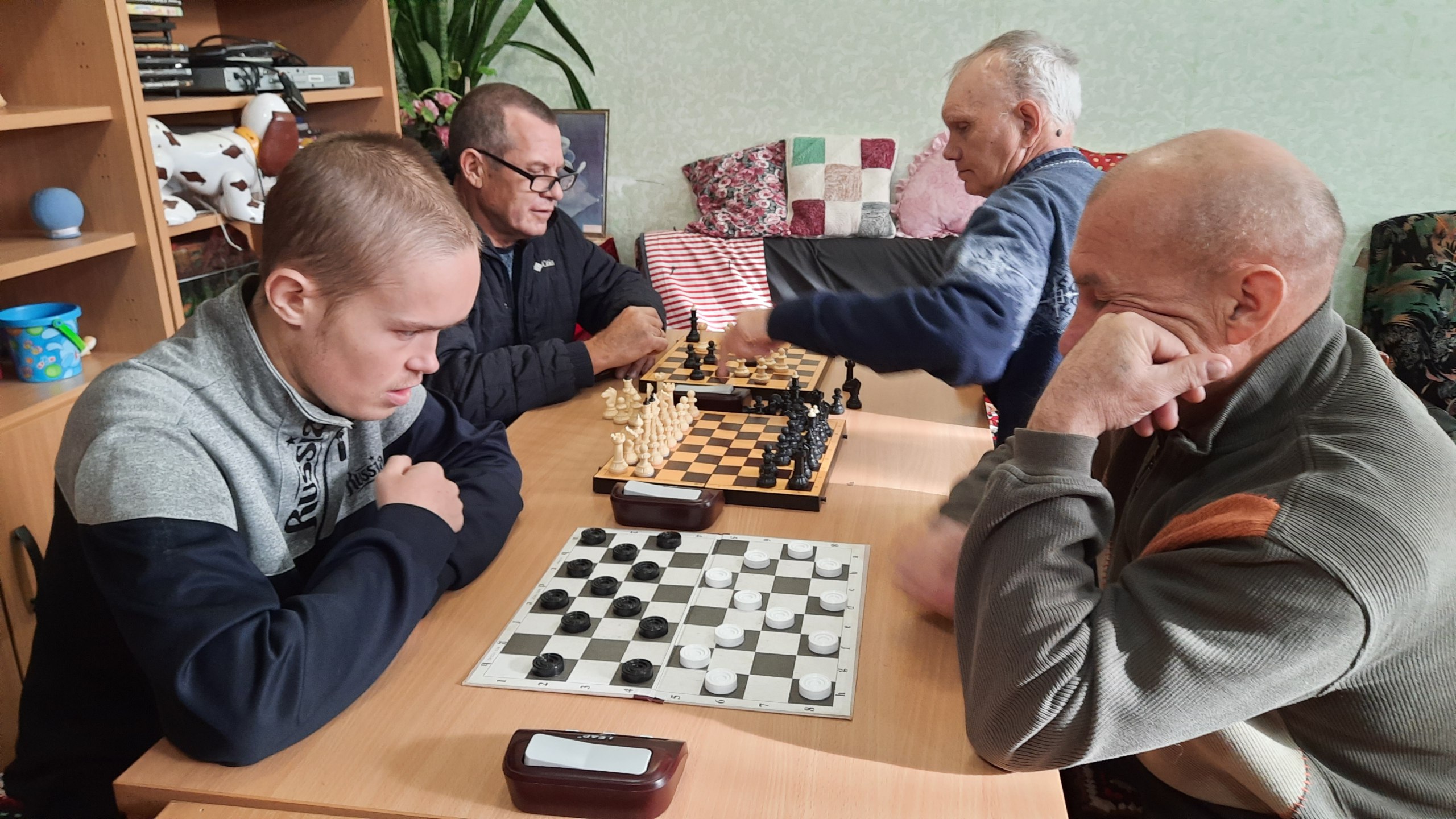 13 ноября на базе Макеевской местной общественной организации инвалидов «Ника плюс» по партийному проекту «Единая страна — доступная среда» ВПП «ЕДИНАЯ РОССИЯ» прошли спортивные комплексные соревнования по следующим видам... 13 ноября на базе Макеевской местной общественной организации инвалидов «Ника плюс» по партийному проекту «Единая страна — доступная среда» ВПП «ЕДИНАЯ РОССИЯ» прошли спортивные комплексные соревнования по следующим видам...