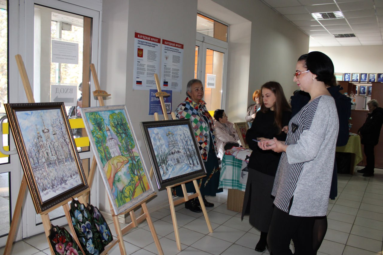 В Горловке состоялся фестиваль рукоделия «Вселенная творчества» В Горловке состоялся фестиваль рукоделия «Вселенная творчества»