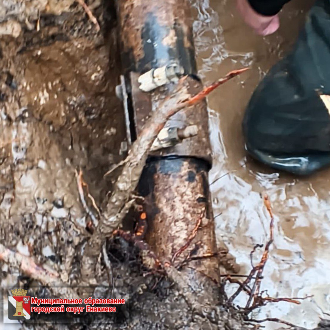 Специалистами производственного участка №2 Филиала "Енакиевское ПУВКХ" ГУП ДНР "ВОДА ДОНБАССА" выполнены следующие работы: Специалистами производственного участка №2 Филиала "Енакиевское ПУВКХ" ГУП ДНР "ВОДА ДОНБАССА" выполнены следующие работы: