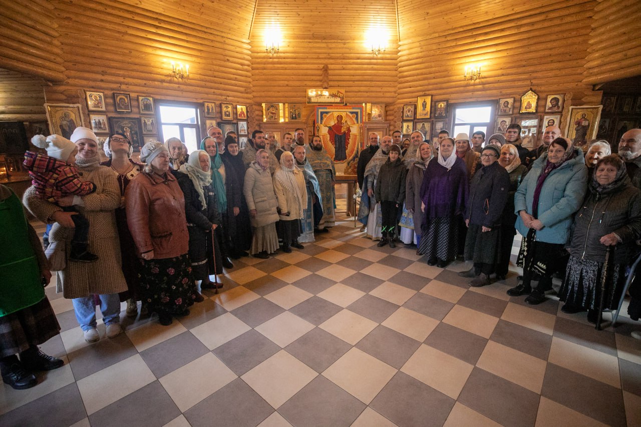 Антон Кольцов: Мариуполь получил в дар чтимую икону Божией Матери «Августовская Победа» Антон Кольцов: Мариуполь получил в дар чтимую икону Божией Матери «Августовская Победа»