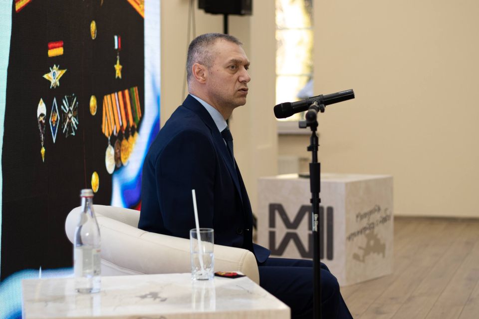 «Моя награда — на 90% заслуга русского солдата» «Моя награда — на 90% заслуга русского солдата»