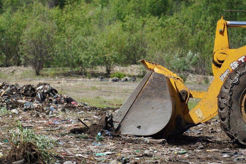 На контроле Минприроды ДНР – ликвидация несанкционированных свалок в Кировском районе Донецка