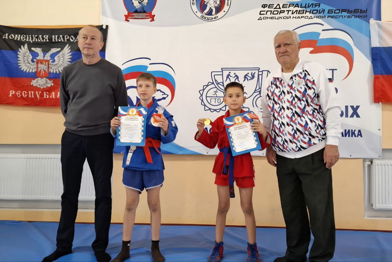 Александр Шатов: В Шахтерске прошел детский турнир по самбо «Золотая осень»