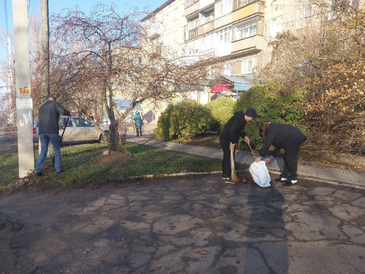 Игорь Мартынов: Предприниматели городского округа Енакиево приняли участие в общегородском субботнике