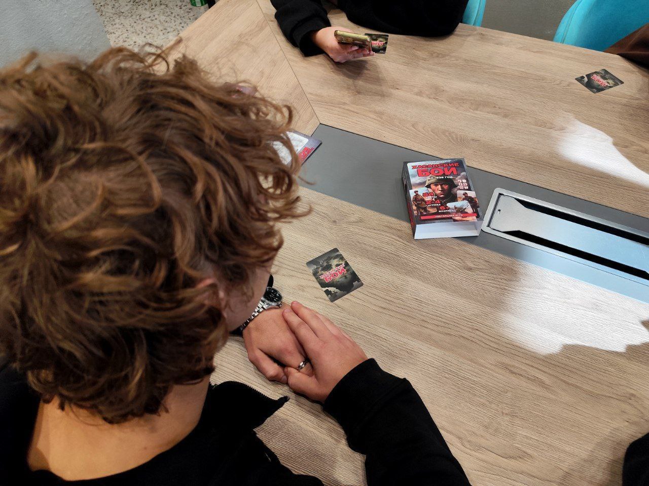 #ДеньБезИнтернета. Киберспортсмены провели в Доме молодёжи l Волноваха время в оффлайн-формате, отложив гаджеты и подключение к сети #ДеньБезИнтернета. Киберспортсмены провели в Доме молодёжи l Волноваха время в оффлайн-формате, отложив гаджеты и подключение к сети