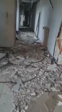 Подразделения ВС РФ двигаются по улицам Красноармейска (Покровска)