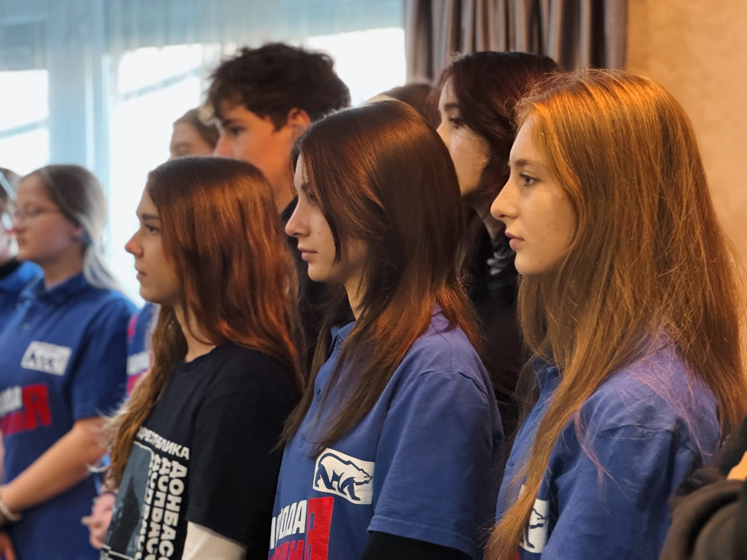 Поздравляем «Молодую Гвардию» с юбилеем Поздравляем «Молодую Гвардию» с юбилеем