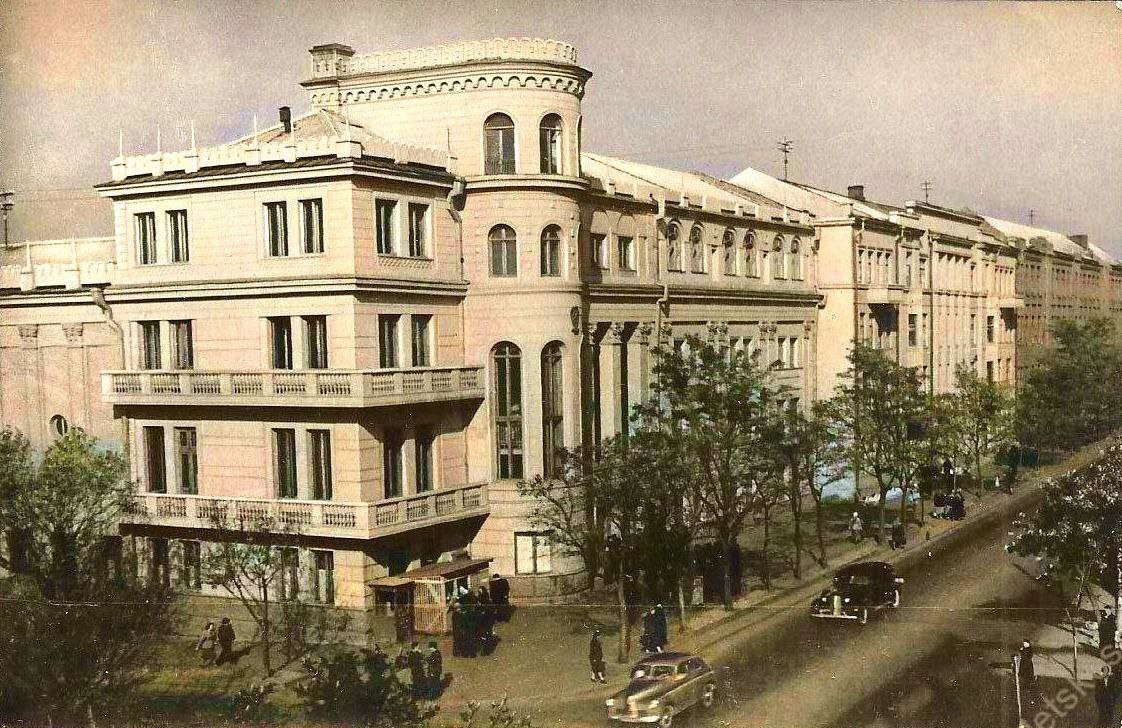 «Сердце детства» довоенного Сталино «Сердце детства» довоенного Сталино