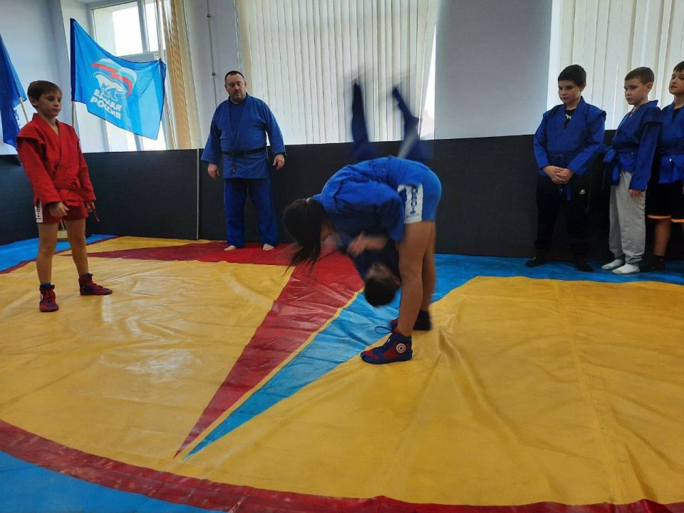 Всероссийский день самбо в Мангушском местном отделении партии «Единая Россия» отметили ярким и вдохновляющим мероприятием Всероссийский день самбо в Мангушском местном отделении партии «Единая Россия» отметили ярким и вдохновляющим мероприятием