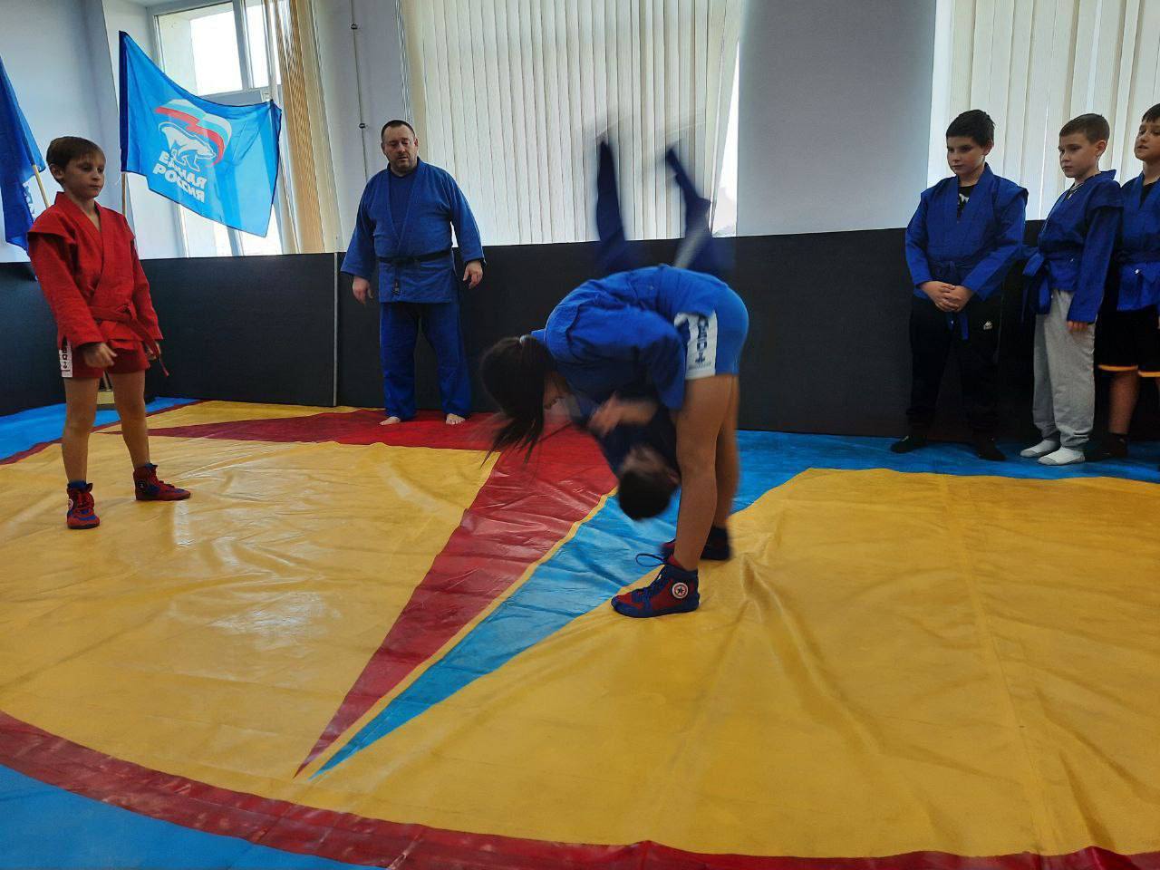 Всероссийский день самбо в Мангушском местном отделении партии «Единая Россия» отметили ярким и вдохновляющим мероприятием Всероссийский день самбо в Мангушском местном отделении партии «Единая Россия» отметили ярким и вдохновляющим мероприятием