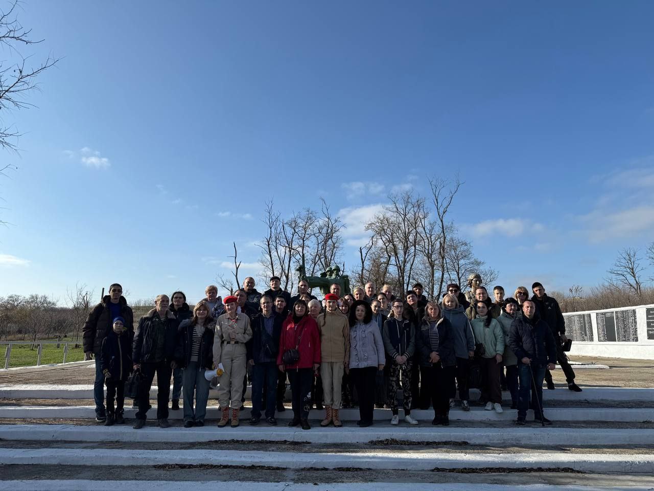 Дорогами воинской славы: экскурсия на Саур-Могилу Дорогами воинской славы: экскурсия на Саур-Могилу