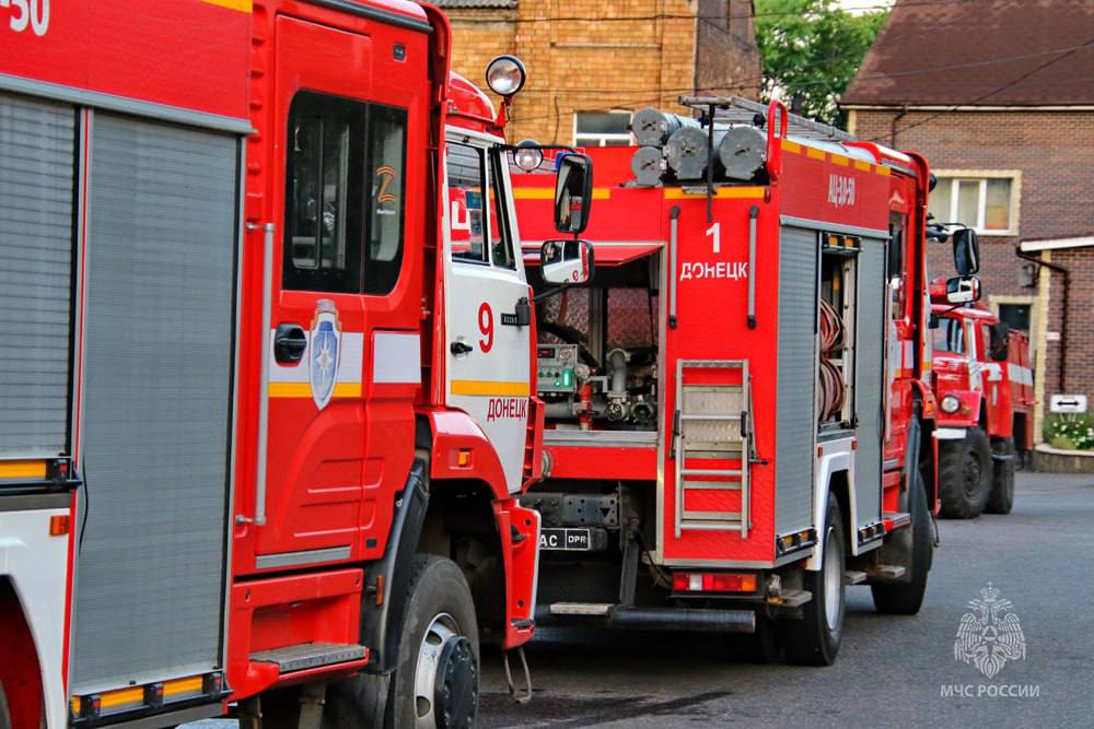 #МЧСДНР_СВОД за сутки. Ликвидировано 12 пожаров