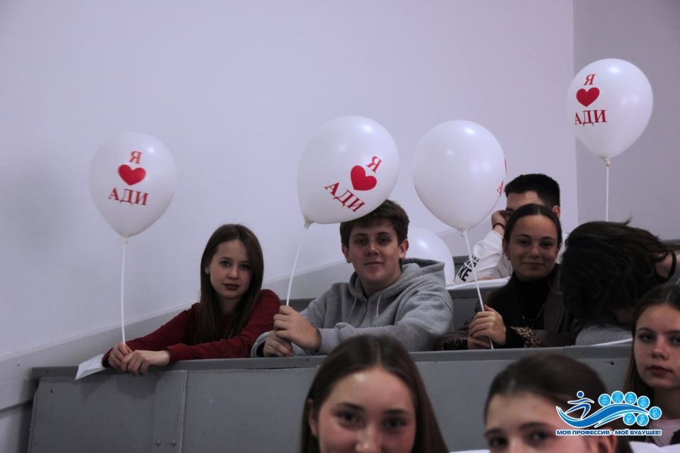 «Моя профессия – моё будущее»: мы не прощаемся — мы говорим: до новых встреч! «Моя профессия – моё будущее»: мы не прощаемся — мы говорим: до новых встреч!