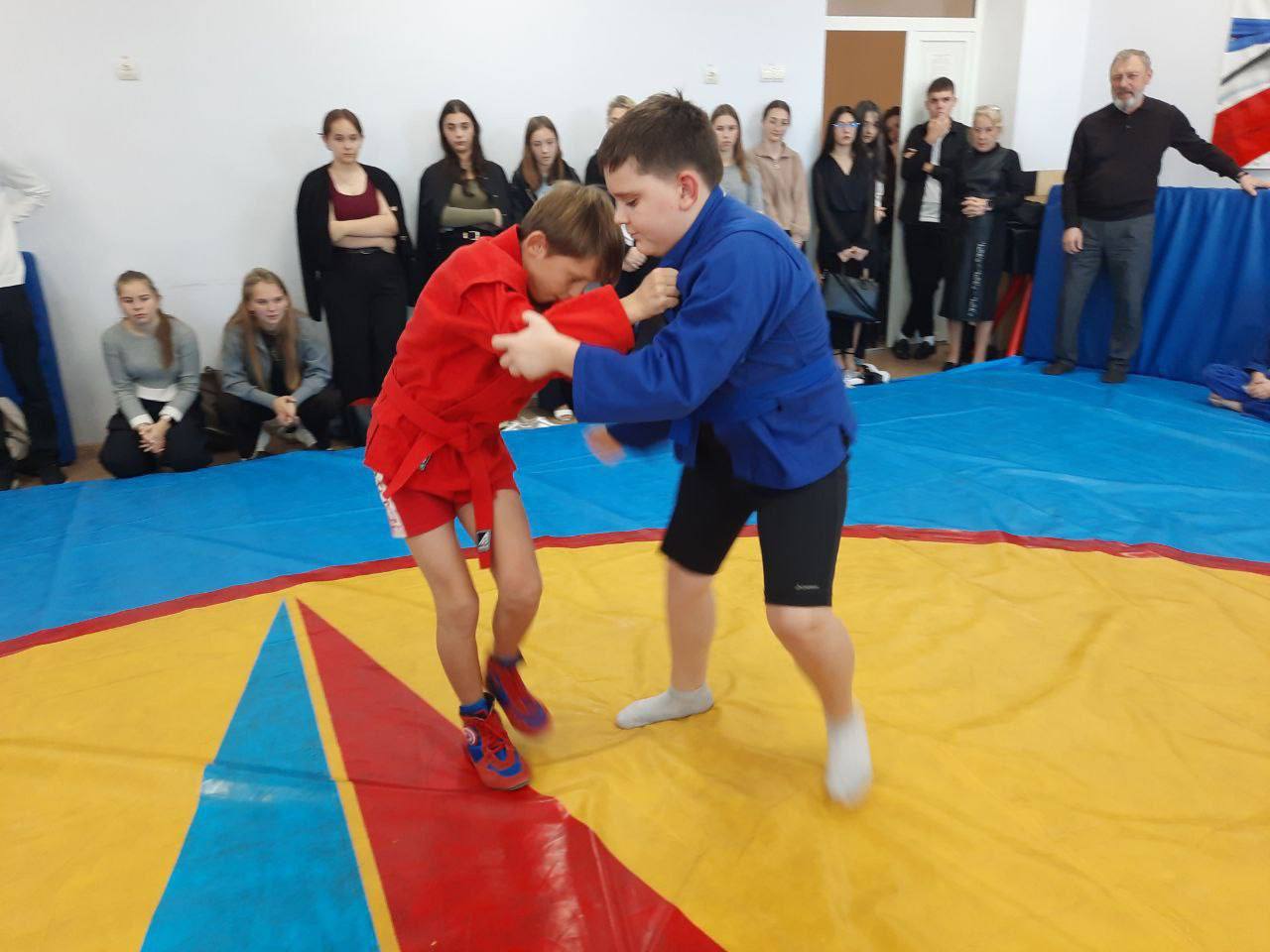 Всероссийский день самбо в Мангушском местном отделении партии «Единая Россия» отметили ярким и вдохновляющим мероприятием Всероссийский день самбо в Мангушском местном отделении партии «Единая Россия» отметили ярким и вдохновляющим мероприятием
