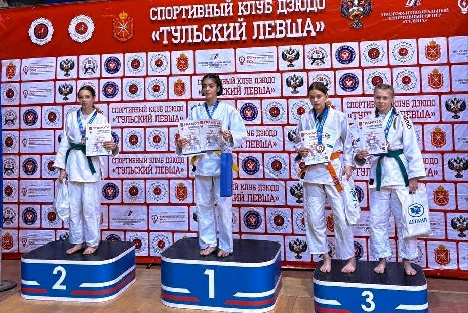 Александр Шатов: Шахтерские дзюдоисты привезли бронзу с турнира в Туле Александр Шатов: Шахтерские дзюдоисты привезли бронзу с турнира в Туле