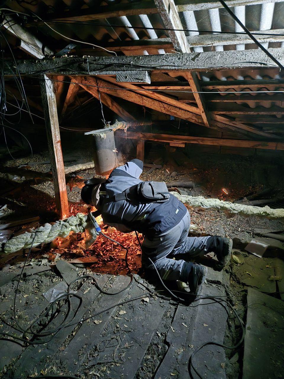 Колымские слесари-сантехники помогли ликвидировать коммунальную аварию в Ждановке