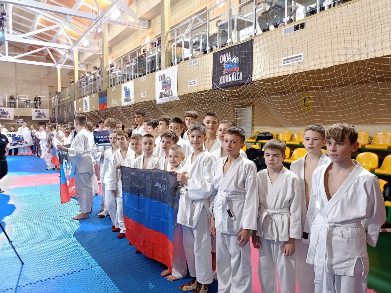 16 ноября в городе в Донецк наши ребята МБУ ДО СШ 1 г.о. Харцызск, приняли участие в Республиканском детско-юношеском турнире "ЛИГА ЮНЫХ" по рукопашному бою, посвященном годовщине образования 1-й Славянской Гвардейской...