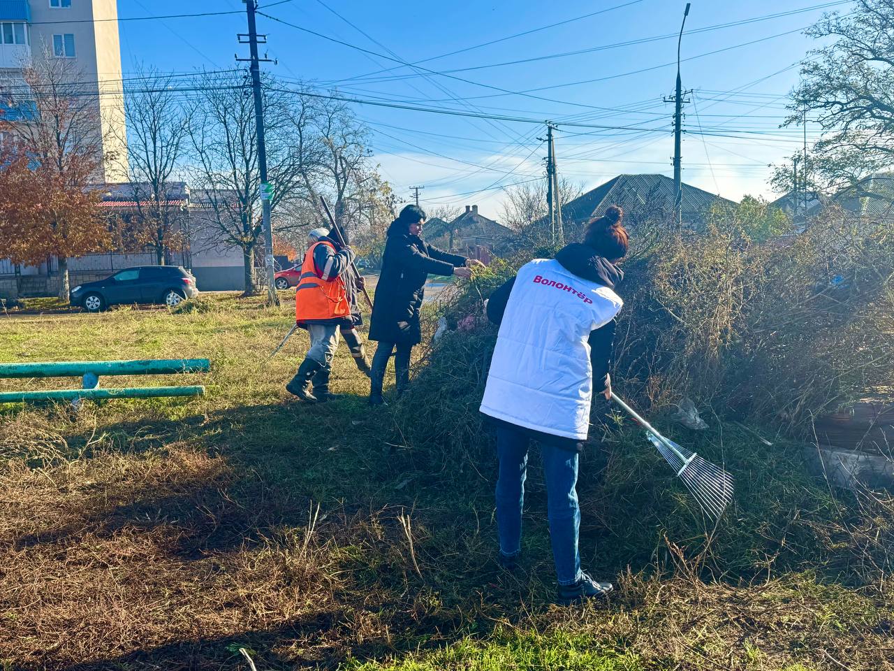 ЕДИНАЯ РОССИЯ И АКТИВ РАЙОНА - ЗА ПОРЯДОК И ЧИСТОТУ ЕДИНАЯ РОССИЯ И АКТИВ РАЙОНА - ЗА ПОРЯДОК И ЧИСТОТУ