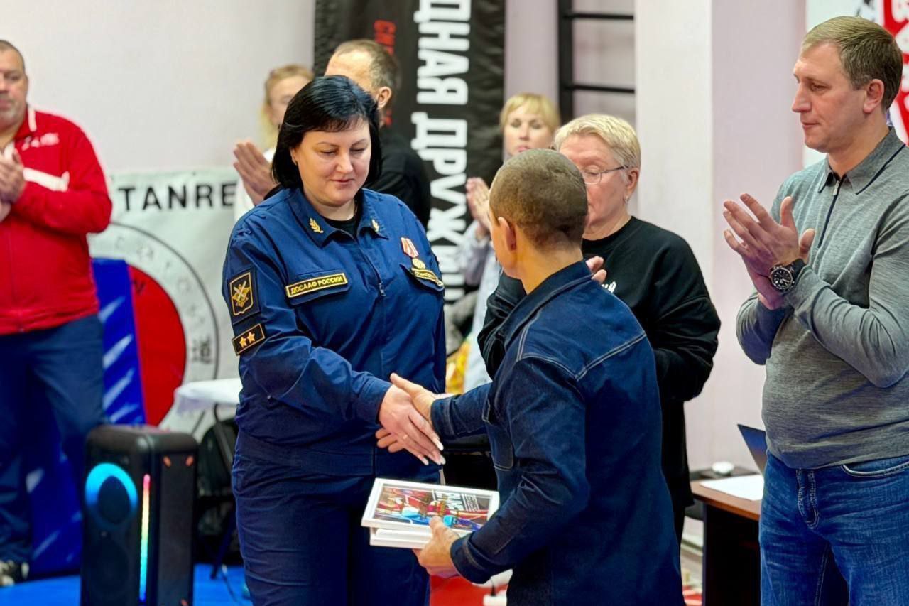 Александр Шатов: В день самбо в Донецке прошел мега-турнир среди студентов "УниверЛигаРегионов" Александр Шатов: В день самбо в Донецке прошел мега-турнир среди студентов "УниверЛигаРегионов"