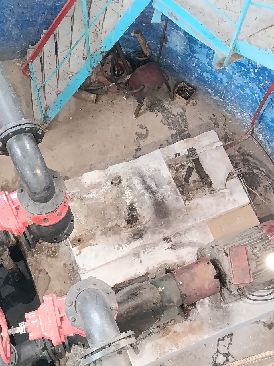 Наталья Великодная: За прошедшую неделю специалистами Тельмановского водоканала совместно с представителями шеф-региона Сверловской области выполнили более 6 видов аварийно восстановительных работ Наталья Великодная: За прошедшую неделю специалистами Тельмановского водоканала совместно с представителями шеф-региона Сверловской области выполнили более 6 видов аварийно восстановительных работ