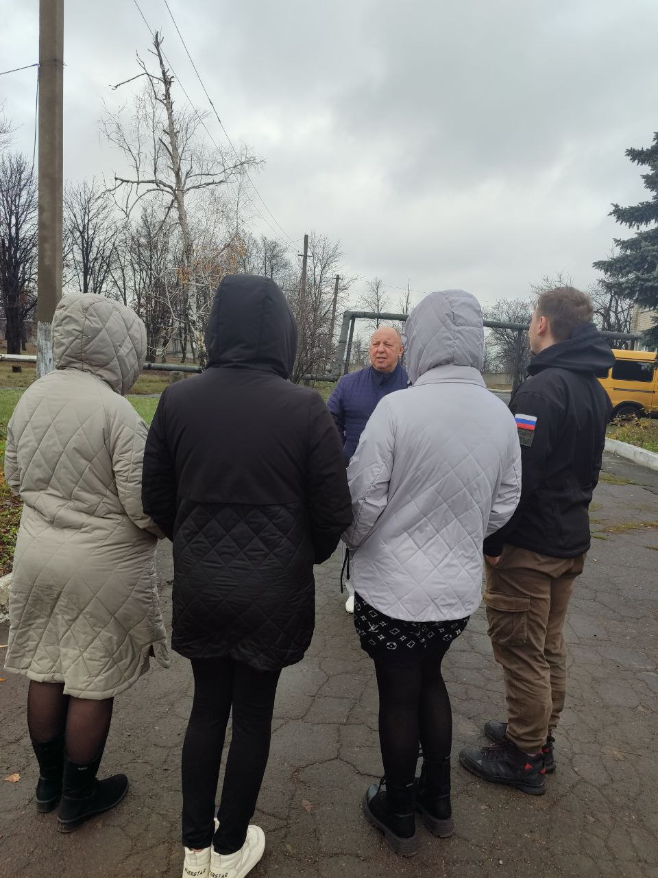 Во исполнение поручения Главы Донецкой Народной Республики Дениса Пушилина о ведении постоянного диалога с жителями республики, депутат Дебальцевского городского совета от Всероссийской политической партии "Единая Россия"...