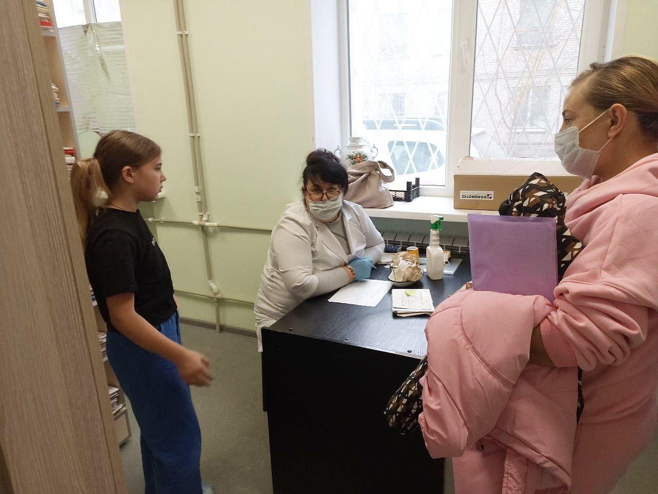 Мультидисциплинарная бригада детских специалистов побывала в Мангуше Мультидисциплинарная бригада детских специалистов побывала в Мангуше