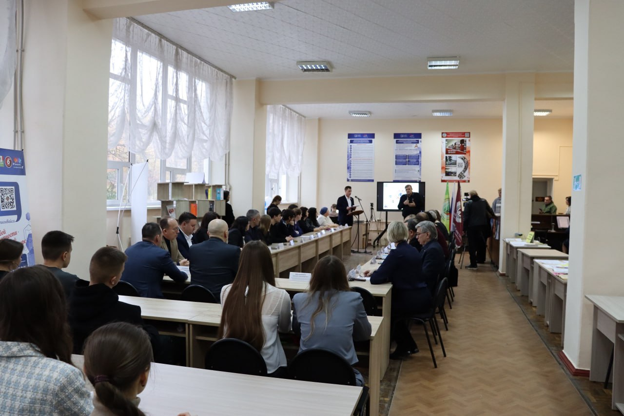 Состоялось торжественное закрытие проектного решения Молодёжный научно-технологический форум «Вперёд к знаниям» Состоялось торжественное закрытие проектного решения Молодёжный научно-технологический форум «Вперёд к знаниям»