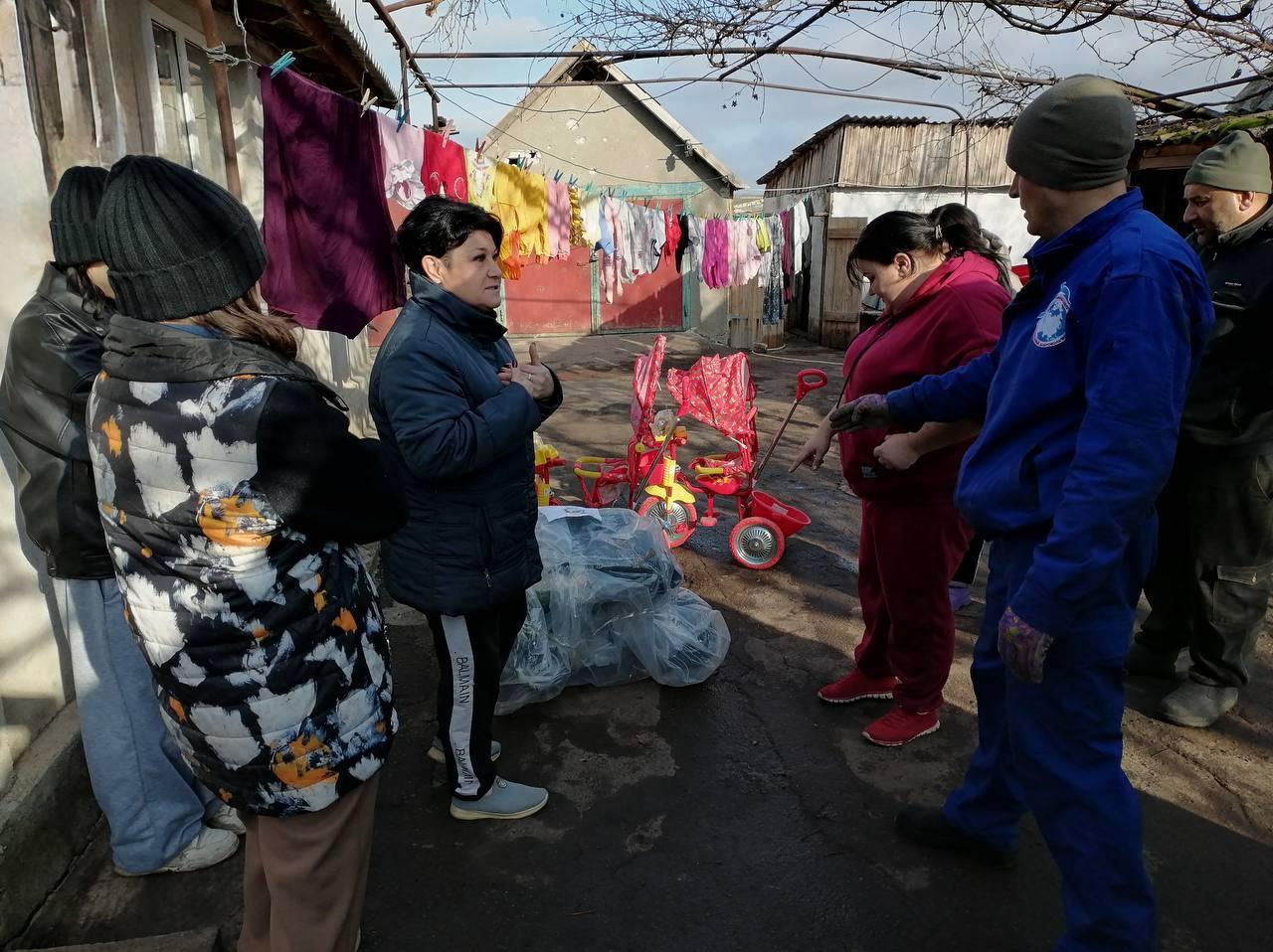 Югра доставила гумпомощь в Новоигнатьевку Югра доставила гумпомощь в Новоигнатьевку