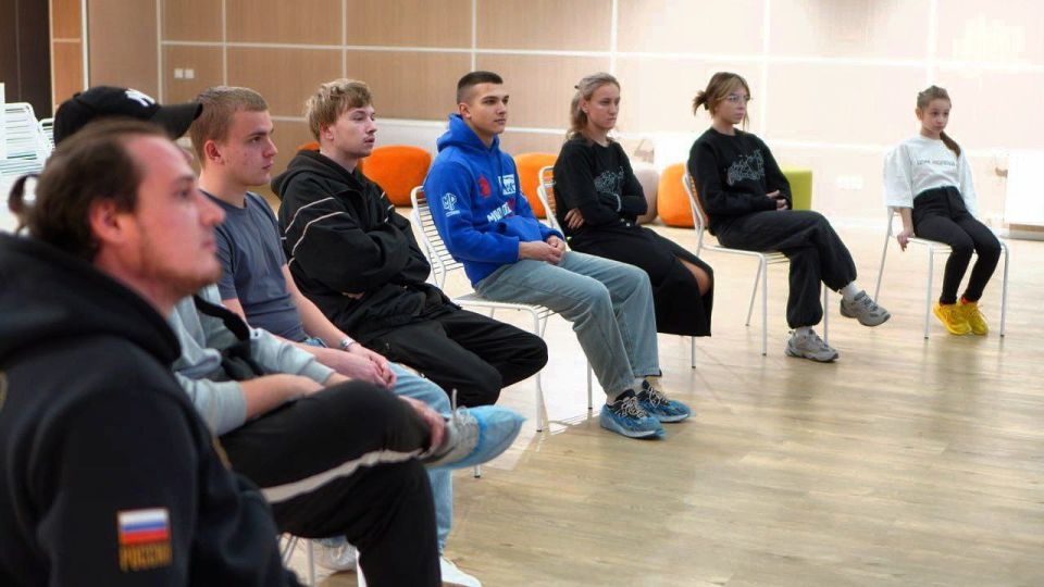 В Доме молодёжи прошла интерактивная развлекательная программа «Формула 1», посвященная Международному дню студентов В Доме молодёжи прошла интерактивная развлекательная программа «Формула 1», посвященная Международному дню студентов