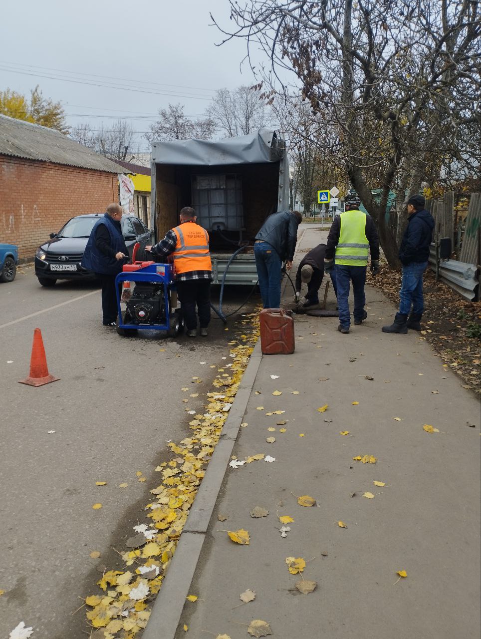 Наталья Великодная: За прошедшую неделю специалистами Тельмановского водоканала совместно с представителями шеф-региона Сверловской области выполнили более 6 видов аварийно восстановительных работ Наталья Великодная: За прошедшую неделю специалистами Тельмановского водоканала совместно с представителями шеф-региона Сверловской области выполнили более 6 видов аварийно восстановительных работ