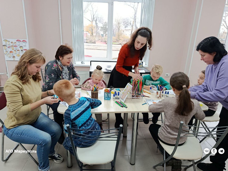 Маленьким мариупольцам рассказали о важности бережного отношения к окружающей среде Маленьким мариупольцам рассказали о важности бережного отношения к окружающей среде