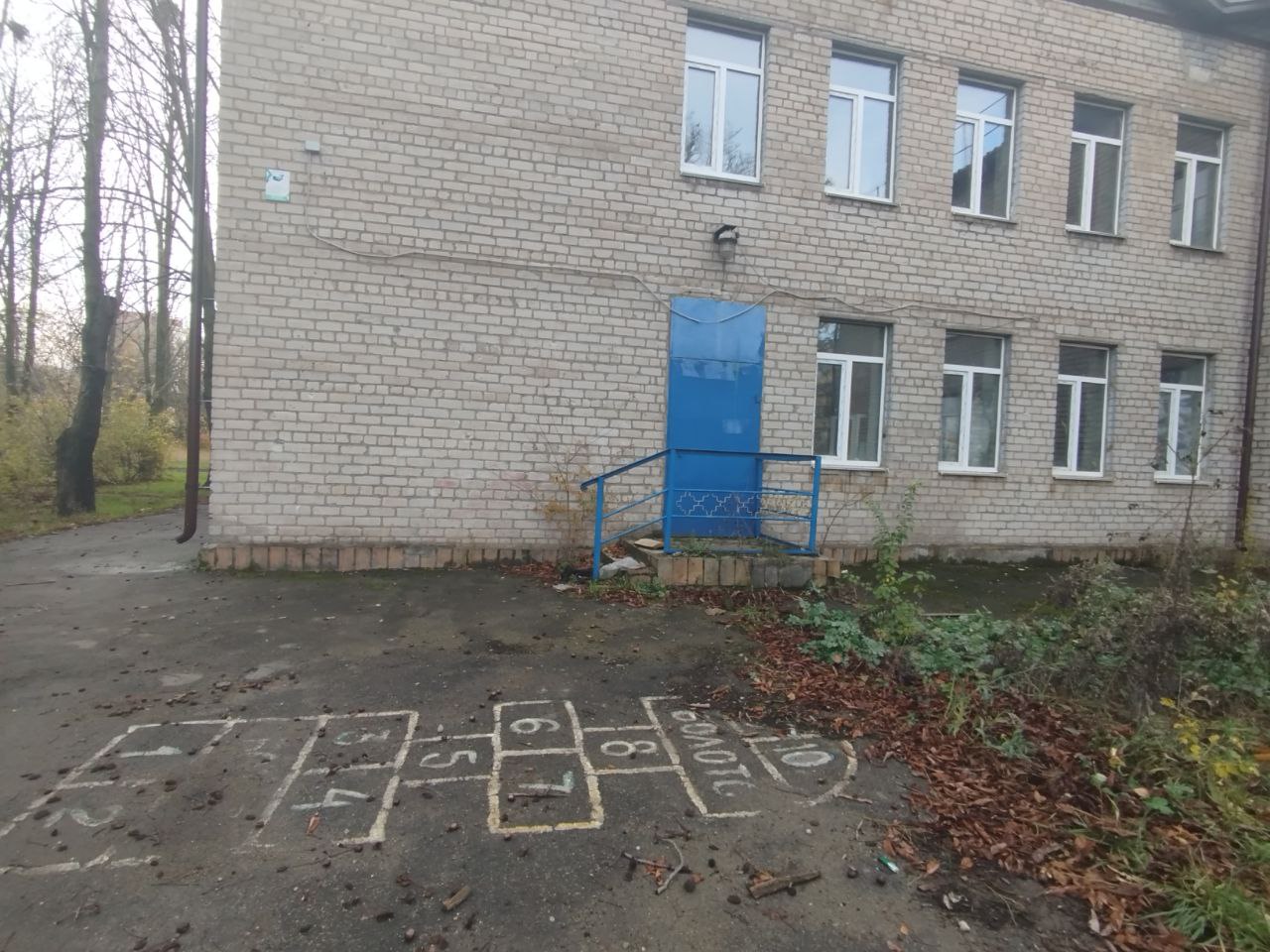 Детсад 130 в пер. Трамвайном Детсад 130 в пер. Трамвайном