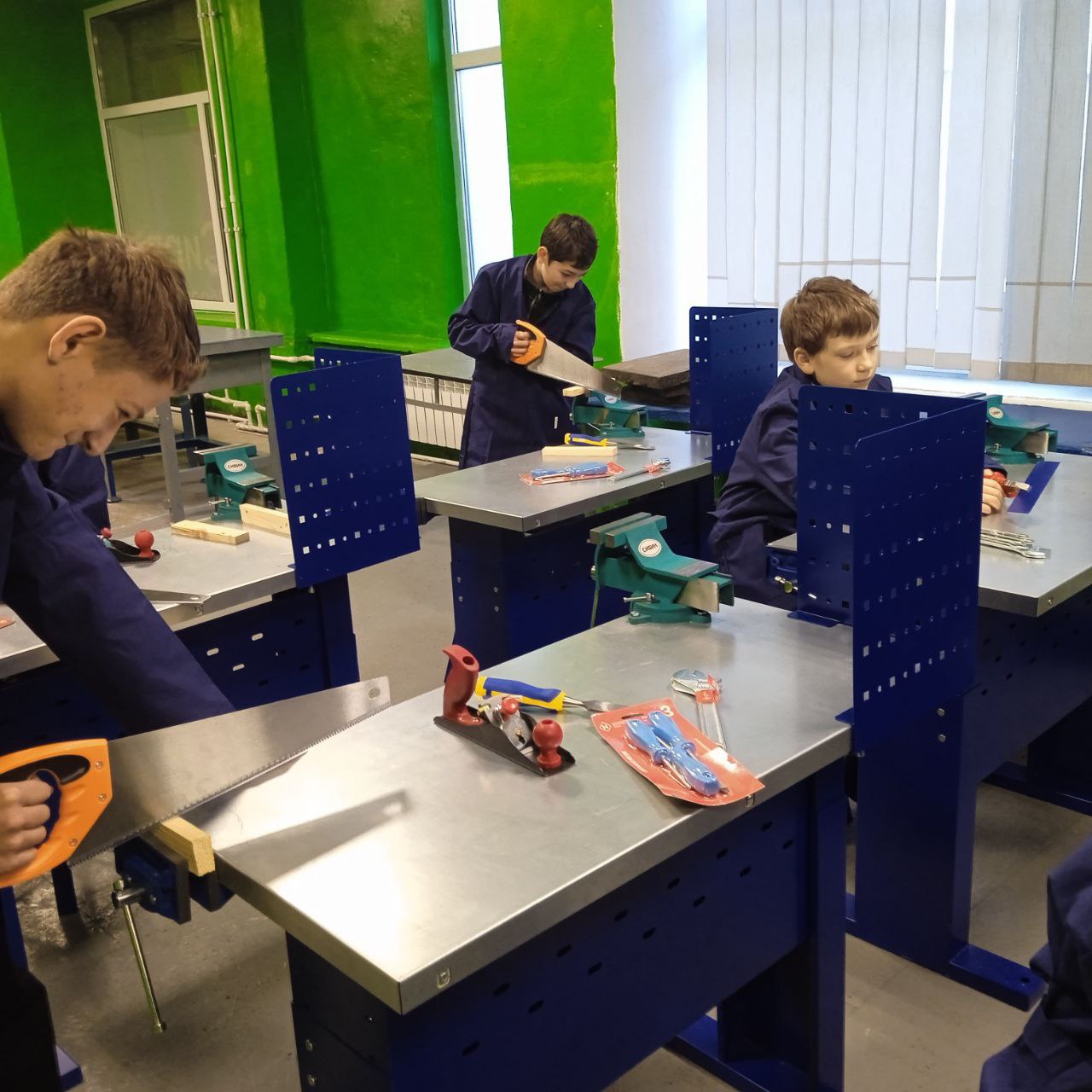 Олег Трофимов: Уроки труда и ОБЗР стали интереснее и полезнее Олег Трофимов: Уроки труда и ОБЗР стали интереснее и полезнее