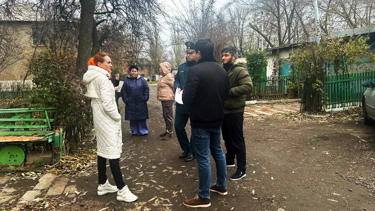 Заместитель главы Администрации Шахтерского муниципального округа встретился с жителями Ждановки Заместитель главы Администрации Шахтерского муниципального округа встретился с жителями Ждановки