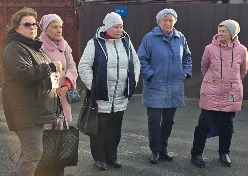 Руководитель управы Куйбышевского района Иван Адамец провел встречу с жителями улицы Ударная, в ходе которой обсудили актуальные вопросы жизнедеятельности Руководитель управы Куйбышевского района Иван Адамец провел встречу с жителями улицы Ударная, в ходе которой обсудили актуальные вопросы жизнедеятельности