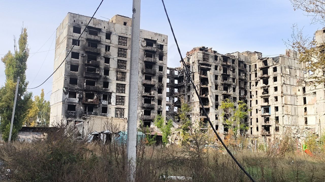 Роман Сапоньков: Наши парни шлют фото из Покровска (Красноармейска) Роман Сапоньков: Наши парни шлют фото из Покровска (Красноармейска)