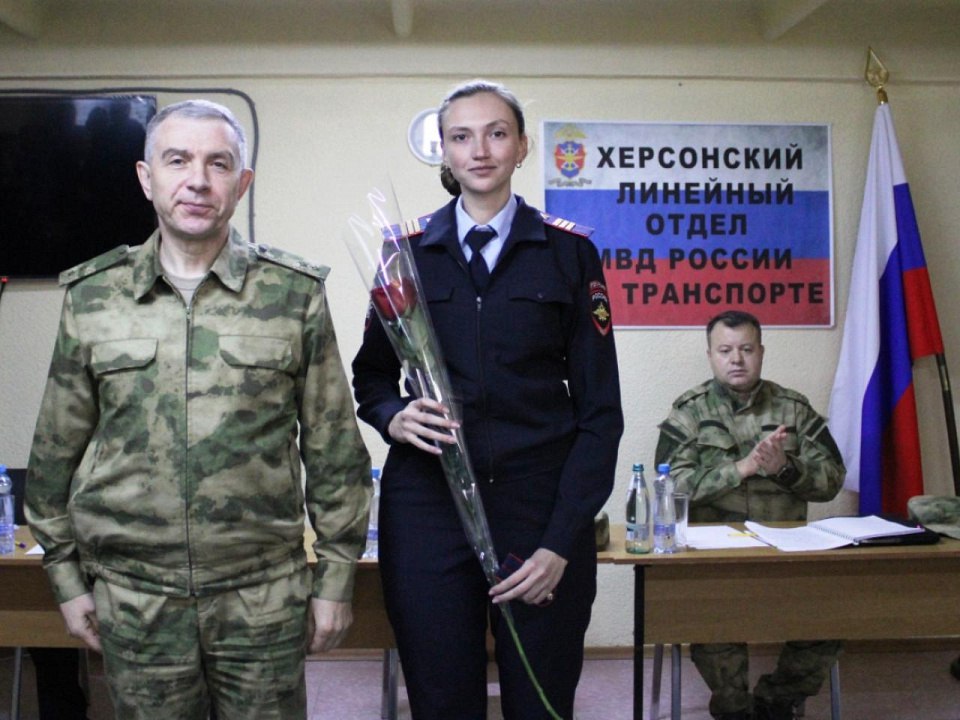 Олег Калинкин посетил линейные отделы МВД России в ДНР, ЛНР, Херсонской и Запорожской областях Олег Калинкин посетил линейные отделы МВД России в ДНР, ЛНР, Херсонской и Запорожской областях