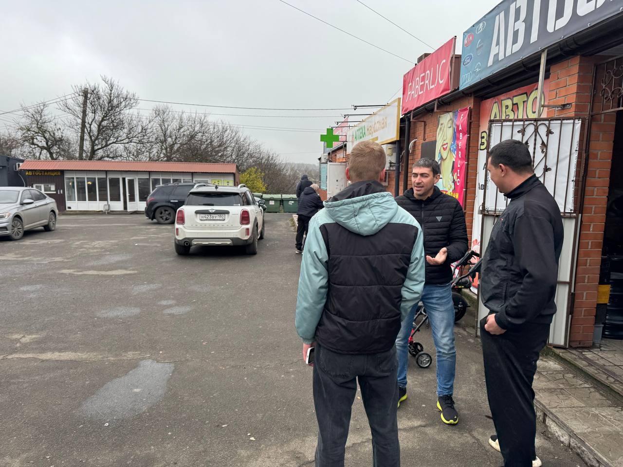 В администрации Мангушского округа, под руководством заместителя Главы Администрации Михаила Чекалова состоялось рабочее совещание с представителями коммунальных служб В администрации Мангушского округа, под руководством заместителя Главы Администрации Михаила Чекалова состоялось рабочее совещание с представителями коммунальных служб