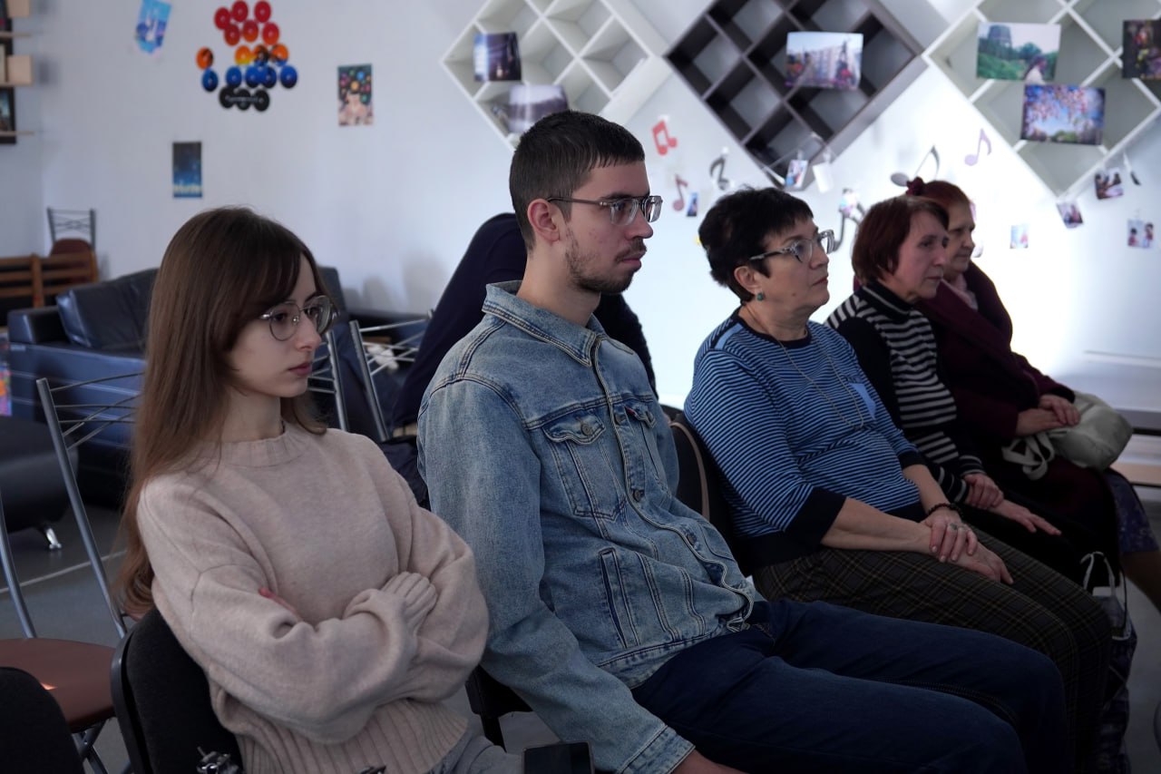 В Донецкой республиканской библиотеке для молодежи состоялась лекция по актуальным вопросам демографии В Донецкой республиканской библиотеке для молодежи состоялась лекция по актуальным вопросам демографии