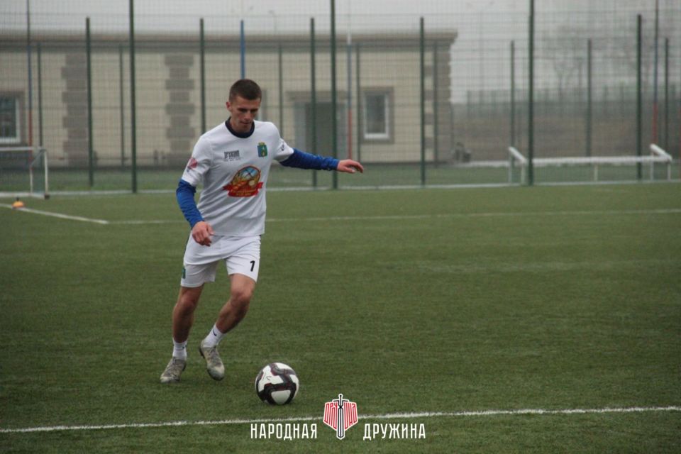 Финал Кубка завершен!. На футбольном поле в Мариуполе состоялся долгожданный финал, который подарил болельщикам невероятные эмоции и накал страстей! Команда «Народная Дружина» Мангушского муниципального округа проявила... Финал Кубка завершен!. На футбольном поле в Мариуполе состоялся долгожданный финал, который подарил болельщикам невероятные эмоции и накал страстей! Команда «Народная Дружина» Мангушского муниципального округа проявила...