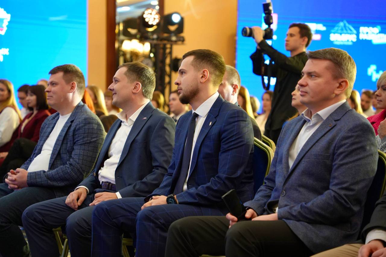 В Донецке состоялся слет участников платформы «Россия – страна возможностей» В Донецке состоялся слет участников платформы «Россия – страна возможностей»