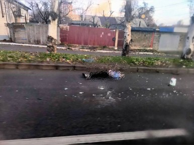 Пожилую женщину сбили в Донецке, вероятно, насмерть